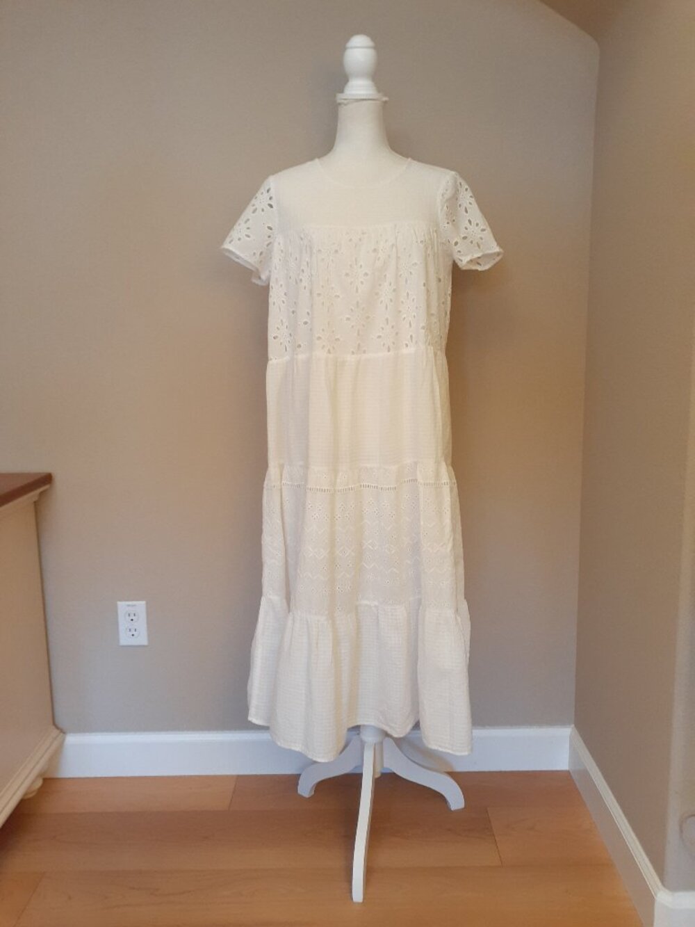 Zara Cotton Tiered Dress - Picture 5 of 15